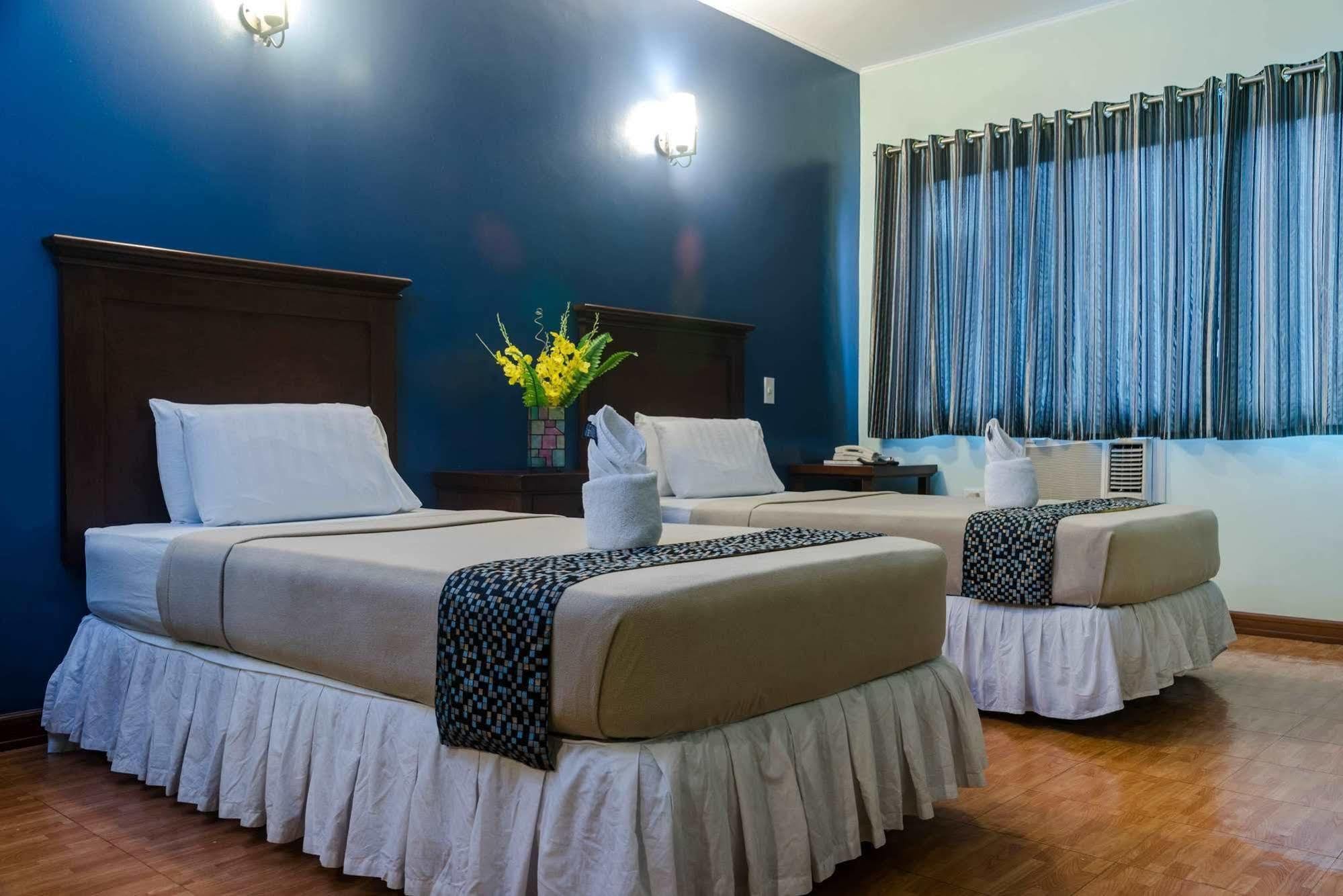 Oftana Suites Mandaue City Eksteriør bilde